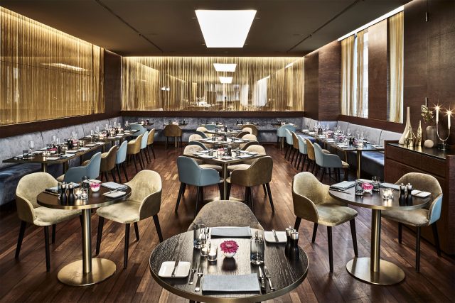 SIDE Design Hotel Hamburg, seaside collection, gregor gerlach, tn hotel consulting, tomas niederberghaus